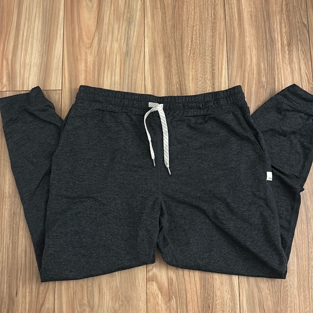 Women’s vuori performance joggers